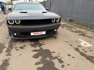 2015 Dodge Challenger III Рестайлинг 2, серый, 3580000 рублей, вид 2