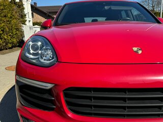 2015 Porsche Cayenne Diesel II Рестайлинг (958), красный, 2500000 рублей, вид 1
