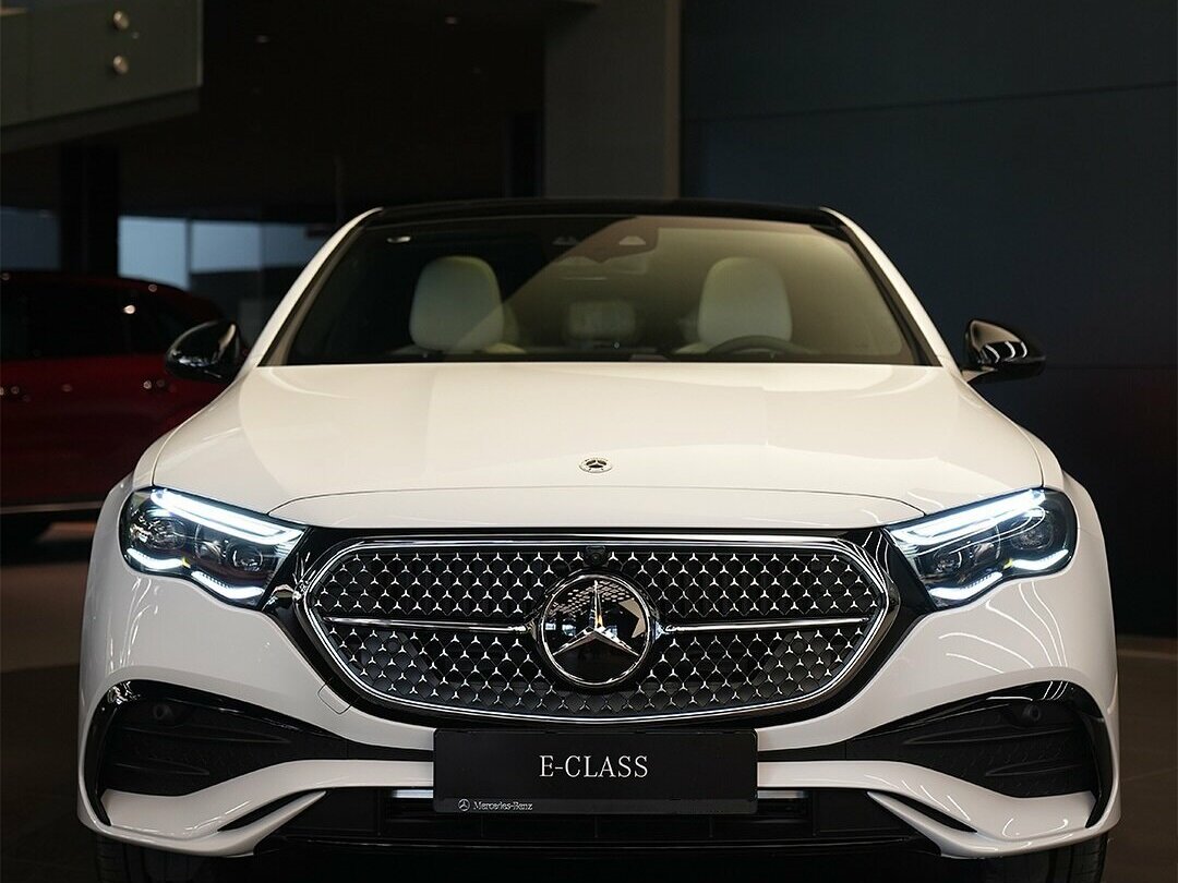 Открыть фотографии: Mercedes-Benz E-Класс VI (W214, S214)