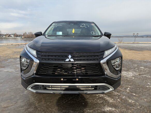 2020 Mitsubishi Eclipse Cross I Рестайлинг, чёрный, 2100000 рублей - вид 1