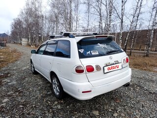 2002 Toyota Caldina II Рестайлинг, белый, 600000 рублей, вид 3
