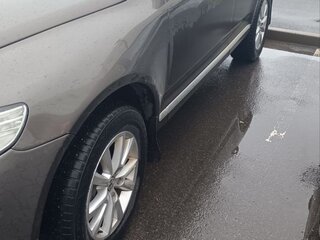 2007 Volkswagen Touareg I Рестайлинг, коричневый, 1000000 рублей, вид 5