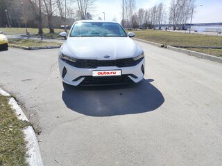 2020 Kia K5 III, белый, 2280000 рублей, вид 2