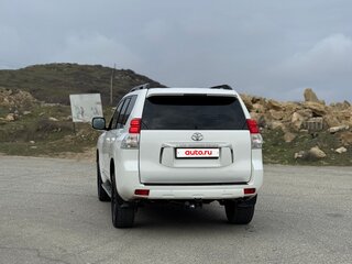 2010 Toyota Land Cruiser Prado 150 Series, белый, 2890000 рублей, вид 4