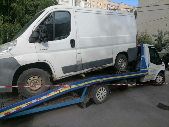 2011 Ford Transit, белый, 1950000 рублей - вид 2