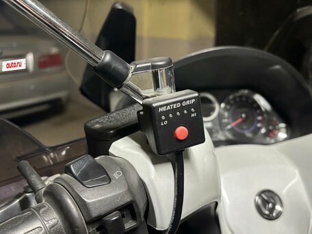 2012 Sym Maxsym 400, белый, 260000 рублей, вид 4