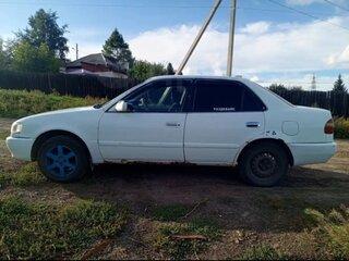1999 Toyota Corolla VIII (E110), белый, 270000 рублей, вид 2