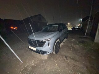 2023 Geely Atlas II, серый, 3200000 рублей, вид 5