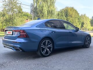 2021 Volvo S60 III, синий, 3000000 рублей, вид 5