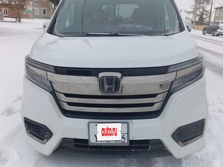 2019 Honda Stepwgn Spada V Рестайлинг, белый, 2550000 рублей, вид 2
