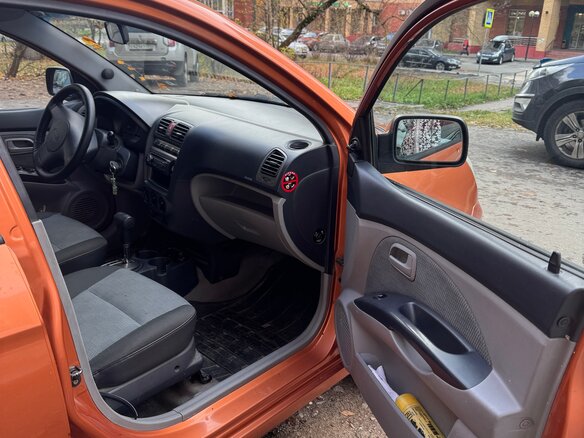 2006 Kia Picanto I, оранжевый, 440000 рублей - вид 23