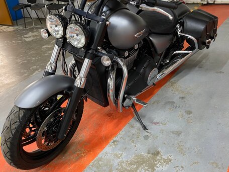 2013 Triumph Thunderbird Storm, серый, 900000 рублей, вид 5
