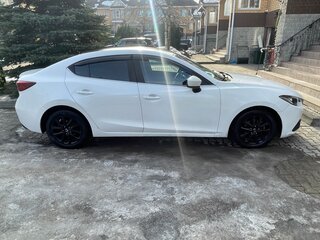 2014 Mazda 3 III (BM), белый, 900000 рублей, вид 3