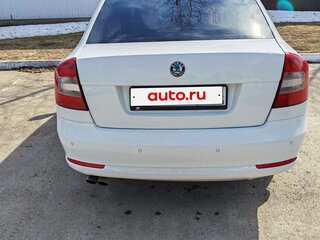 2011 Skoda Octavia II (A5) Рестайлинг, белый, 739000 рублей, вид 3
