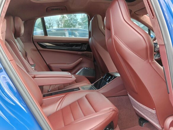 2026 Porsche Panamera GTS III, синий, 27900000 рублей - вид 9