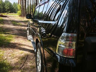 2012 Mitsubishi Pajero IV Рестайлинг 1, чёрный, 1890000 рублей, вид 5