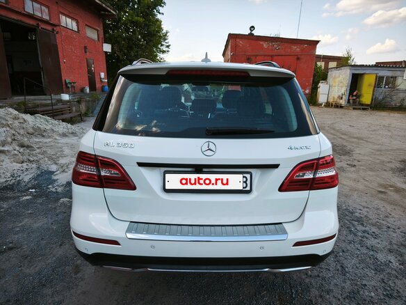 2013 Mercedes-Benz M-Класс 350 III (W166), белый, 1820000 рублей - вид 5