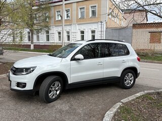2014 Volkswagen Tiguan I Рестайлинг, белый, 1340000 рублей, вид 2