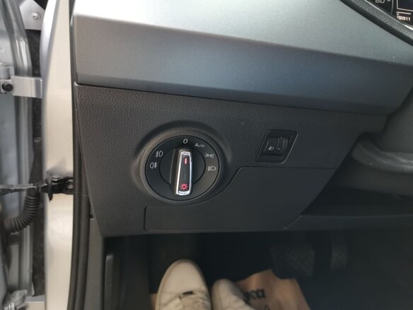 2019 SEAT Arona I, серый, 1800000 рублей - вид 15