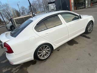 2010 Skoda Octavia II (A5) Рестайлинг, белый, 850000 рублей, вид 5