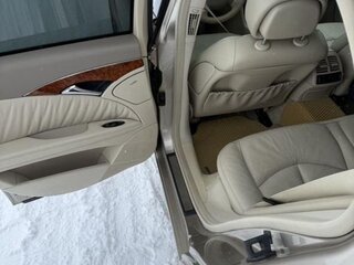 2006 Mercedes-Benz E-Класс 350 III (W211, S211), бежевый, 800000 рублей, вид 3