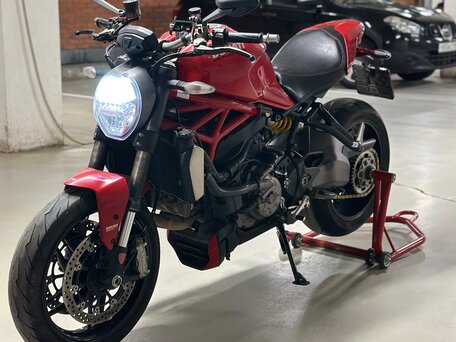 2018 Ducati Monster 1200, красный, 1050000 рублей, вид 3