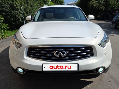 2009 Infiniti FX35 II (S51), белый, 1300000 рублей, вид 2