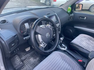 2012 Nissan X-Trail II Рестайлинг, серебристый, 1800000 рублей, вид 3