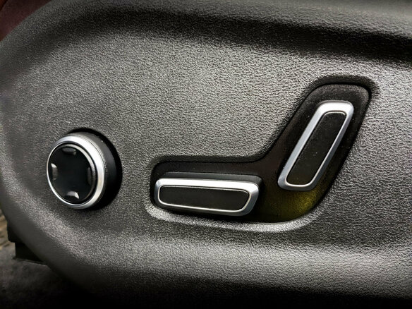 2023 Geely Monjaro I, серый, 3375000 рублей - вид 20