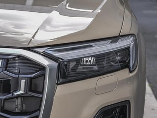 2025 Audi Q7 55 TFSI II (4M) Рестайлинг 2, бежевый, 13100000 рублей, вид 2