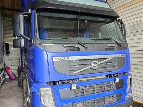 2013 Volvo FM, синий, 5000000 рублей, вид 2