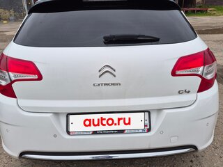 2011 Citroen C4 II, белый, 420000 рублей, вид 4