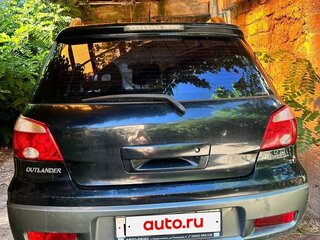 2005 Mitsubishi Outlander I, чёрный, 645000 рублей, вид 2
