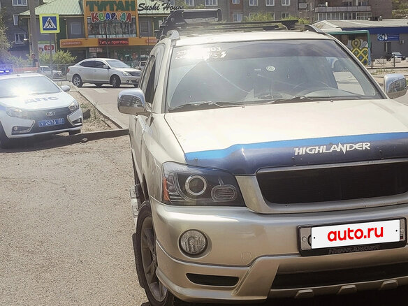 2001 Toyota Highlander I (XU20), золотистый, 1050000 рублей - вид 11