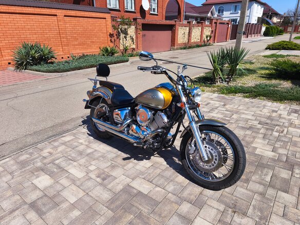 1999 Yamaha XVS1100, золотистый, 620000 рублей - вид 1