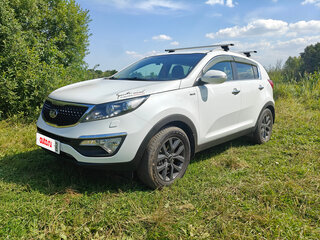 2015 Kia Sportage III Рестайлинг, белый, 1650000 рублей, вид 1