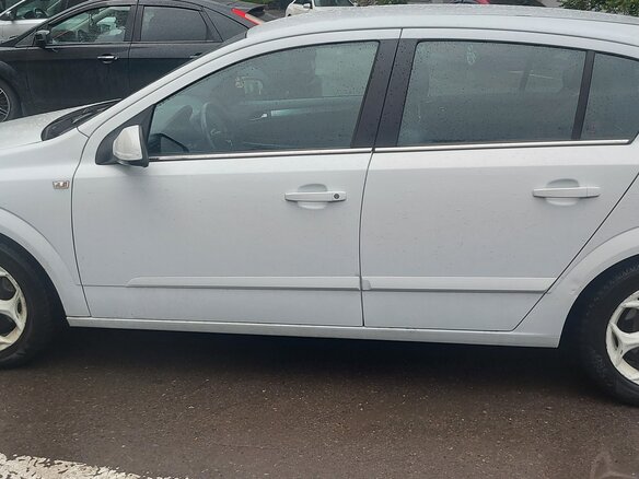 2009 Opel Astra H Рестайлинг, белый, 350000 рублей - вид 7