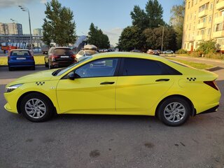 2022 Hyundai Elantra VII (CN7), белый, 1700000 рублей, вид 3