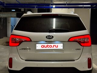 2018 Kia Sorento II Рестайлинг, белый, 1900000 рублей, вид 3