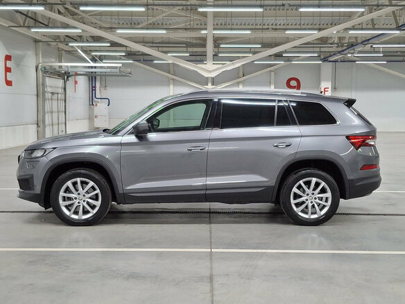 2024 Skoda Kodiaq I Рестайлинг, серый, 4065000 рублей - вид 7
