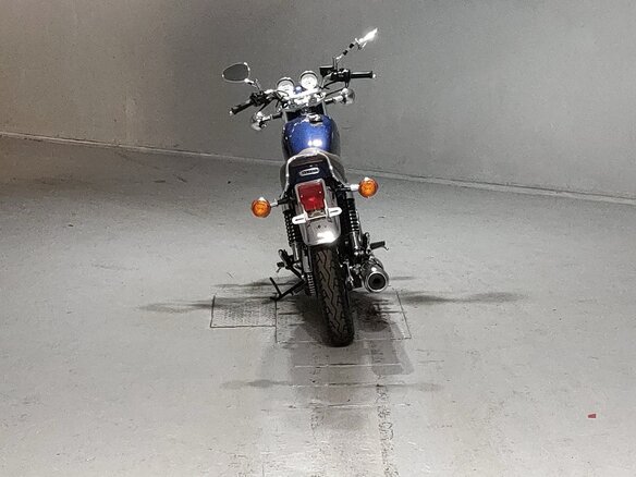 2021 Yamaha SR400, синий, 527000 рублей - вид 4