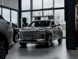 2025 Exeed VX I Рестайлинг, серебристый, 5730000 рублей, вид 1