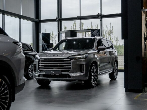 2025 Exeed VX I Рестайлинг, серебристый