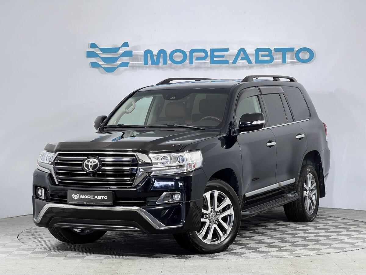 Открыть фотографии: Toyota Land Cruiser 200 Series Рестайлинг 2