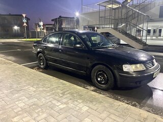 2000 Volkswagen Passat B5, чёрный, 330000 рублей, вид 3