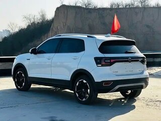 2025 Volkswagen T-Cross I Рестайлинг, белый, 1791504 рублей, вид 3