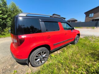 2014 Skoda Yeti I Рестайлинг, красный, 800000 рублей, вид 3