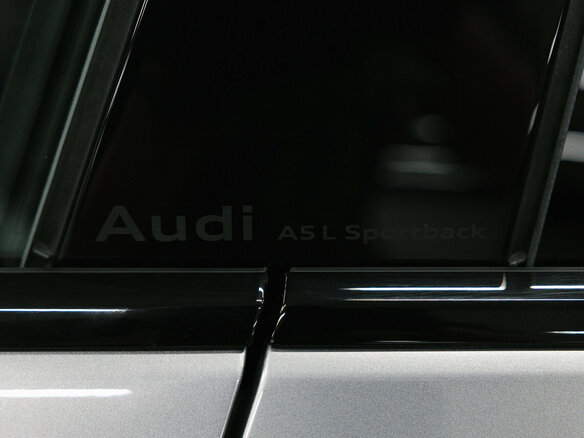 2025 Audi A5 III (B10), серый, 5780000 рублей - вид 13