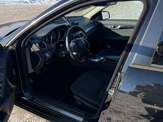 2012 Mercedes-Benz C-Класс 180 BlueEFFICIENCY III (W204) Рестайлинг, чёрный, 1550000 рублей, вид 5