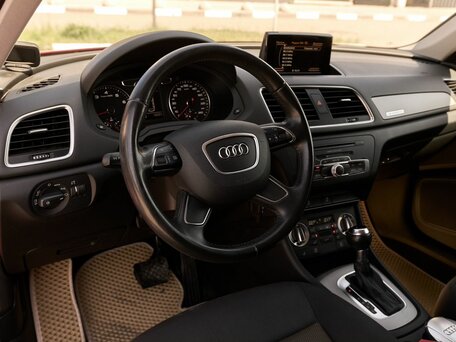 2014 Audi Q3 I (8U), красный, 1594000 рублей, вид 5